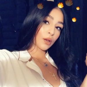 Meet your Posher, Marlenelynn